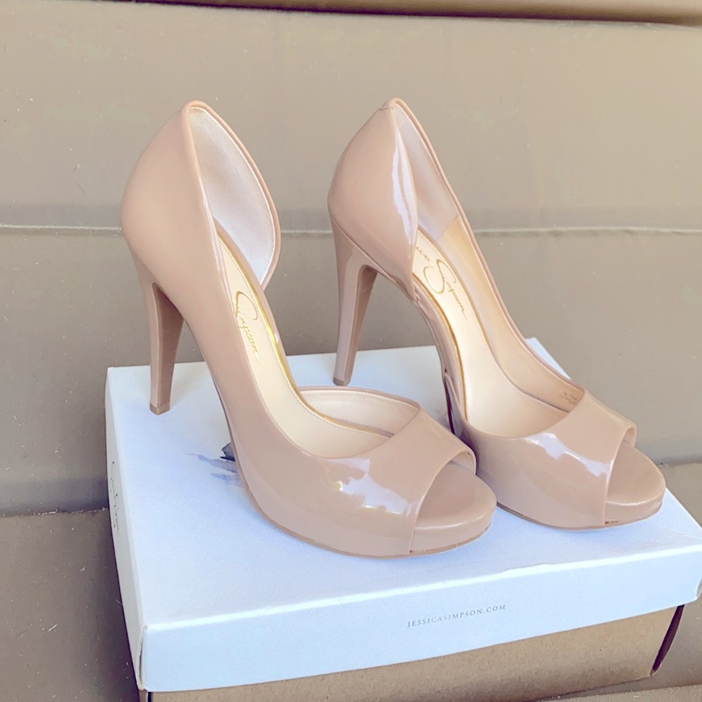 Jessica Simpson Pumps